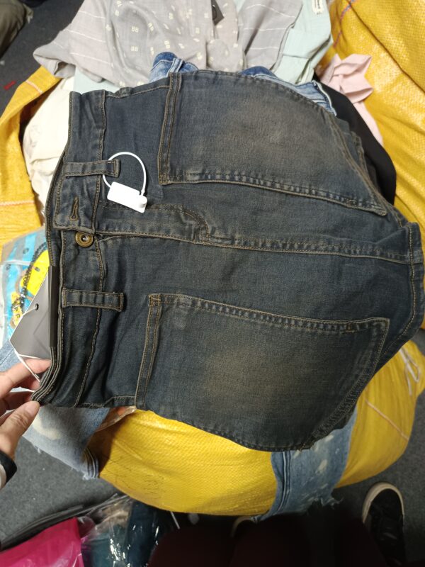 LBYE comfort casual T-shirt , wholesale price 2usd EXW at a wholesale price.