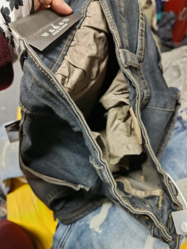 LBYE comfort casual T-shirt , wholesale price 2usd EXW at a wholesale price.