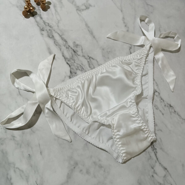 LBYE 100% Mulberry Silk ribbon panties